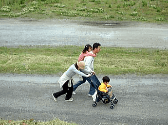 2001fureai07.gif (73654 �o�C�g)