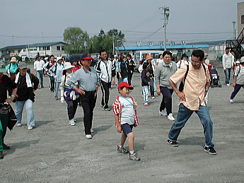 2001fureai12.gif (70051 �o�C�g)