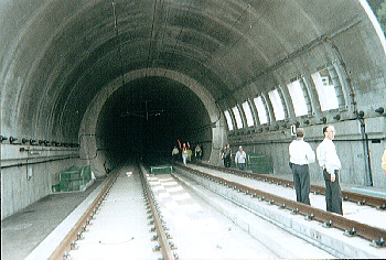 shinkansen07.jpg (50132 oCg)